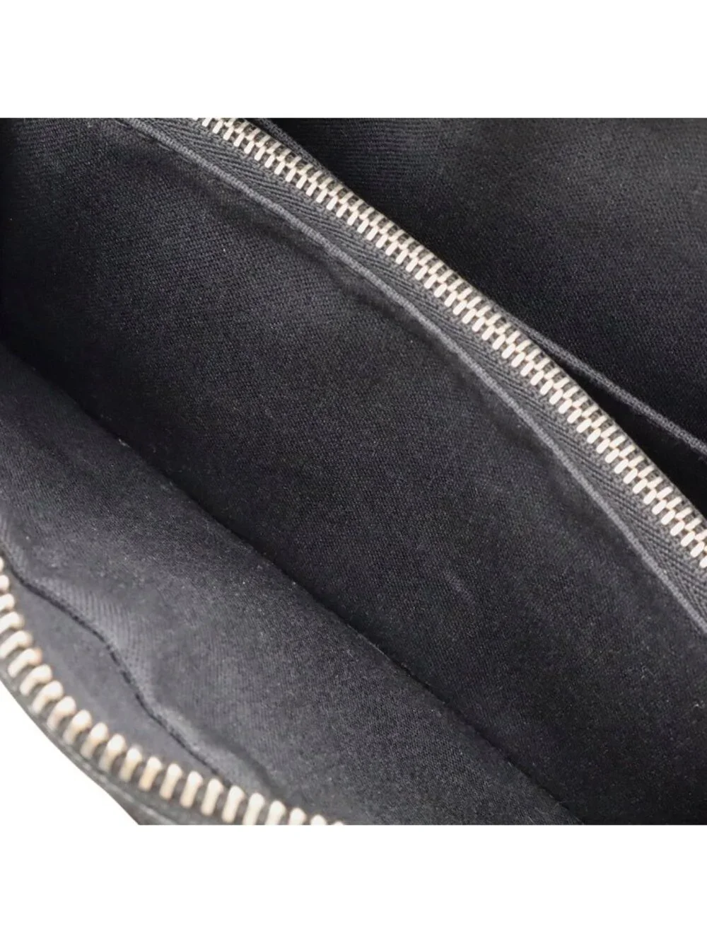 Louis Vuitton Epi Hoche Clutch Leather Noir Black Silver